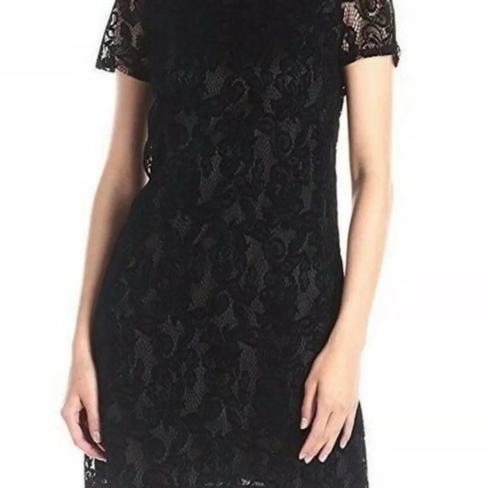 Betsey Johnson Wednesday Addams Inspired Lace Dress Faux Pearl Collar Size 4